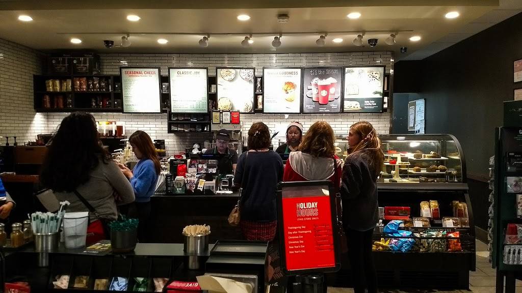 Starbucks | cafe | 3000 Galleria Cir #124, Hoover, AL 35244, USA | 2059874867 OR +1 205-987-4867