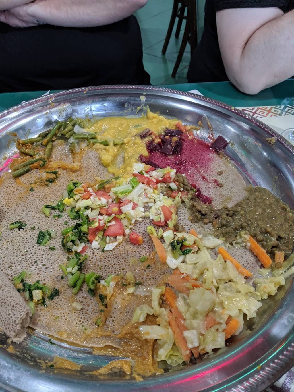 Axum Ethiopian Restaurant | restaurant | 825 N Pennsylvania St, Indianapolis, IN 46204, USA | 3179640580 OR +1 317-964-0580
