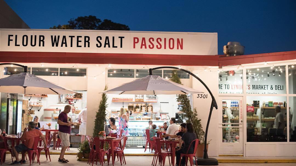 Lynoras Market And Deli | restaurant | 3301 S Dixie Hwy, West Palm Beach, FL 33405, USA | 5614443932 OR +1 561-444-3932