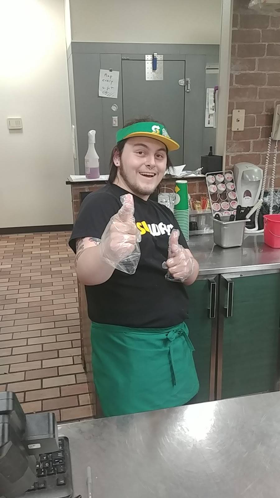 Subway Restaurants | restaurant | 707 W Jefferson St A, Shorewood, IL 60431, USA | 8157292468 OR +1 815-729-2468