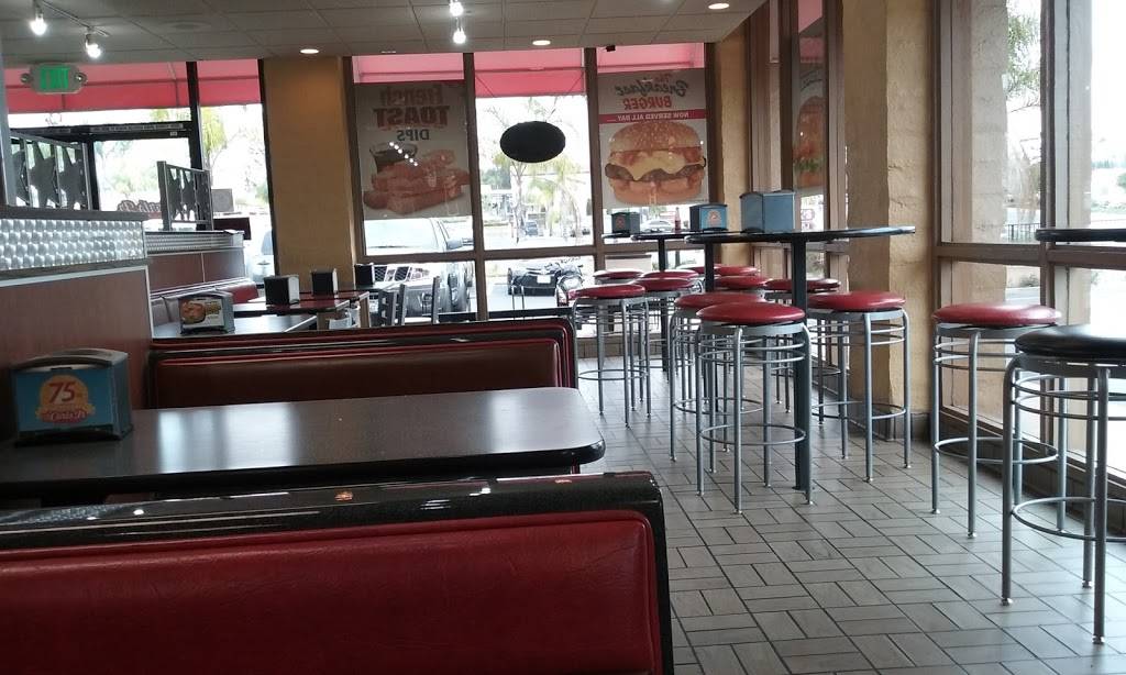 Carls Jr. #888 | meal takeaway | 24901 Alicia Pkwy, Laguna Hills, CA 92653, USA | 9499513043 OR +1 949-951-3043