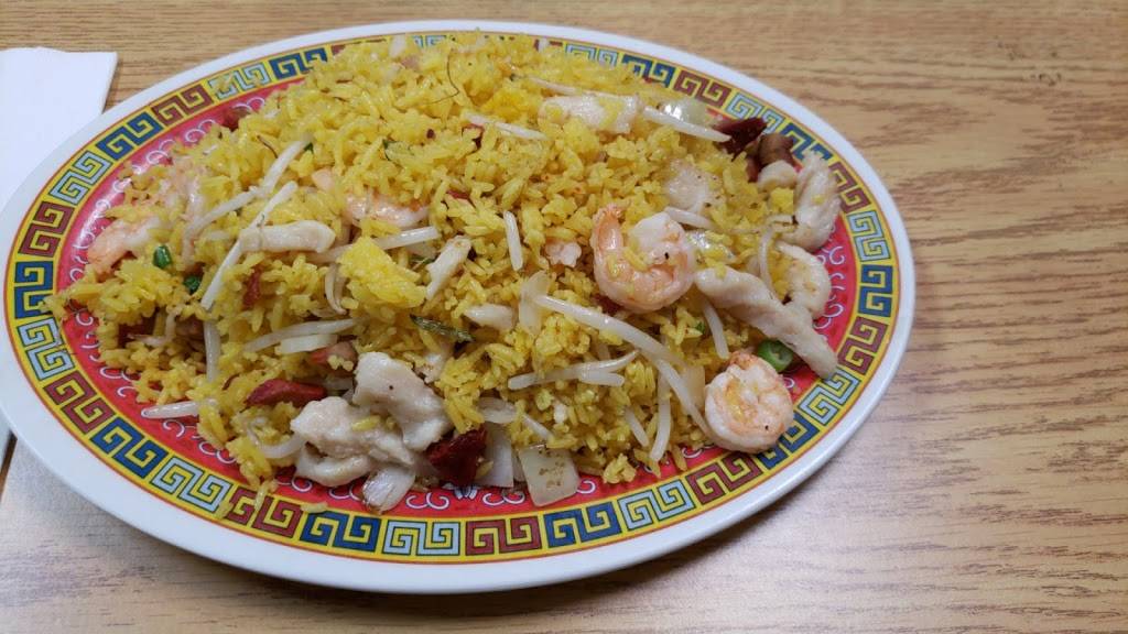 China Kitchen | restaurant | 109 W Main St, Waverly, VA 23890, USA | 8048348140 OR +1 804-834-8140