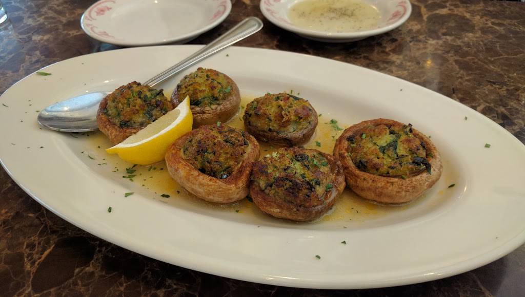 Maggianos Little Italy | restaurant | 2100 Annapolis Mall Rd Suite 1200, Annapolis, MD 21401, USA | 4102663584 OR +1 410-266-3584