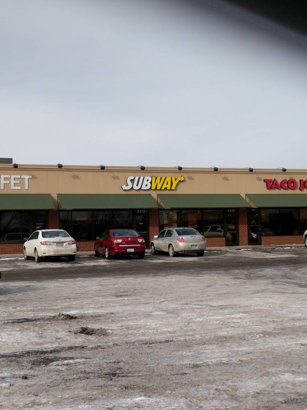 Subway | restaurant | 4215 Winnetka Ave N, New Hope, MN 55428, USA | 7635359511 OR +1 763-535-9511