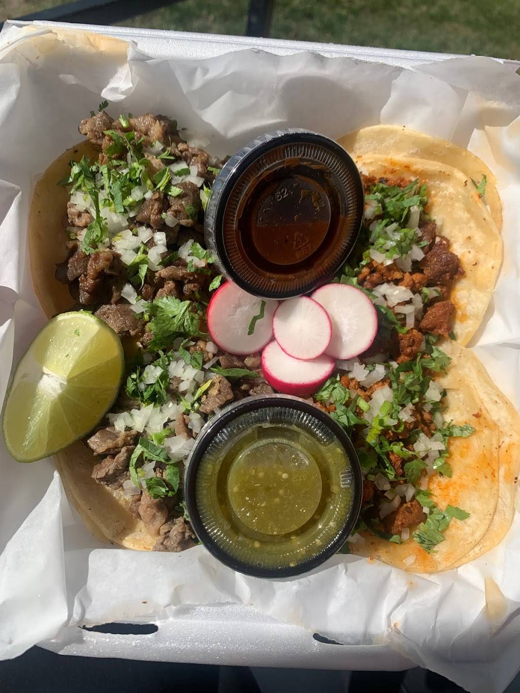 Hermanos Lopez Taqueria | restaurant | 615 W McLane St, Osceola, IA 50213, USA | 6414143520 OR +1 641-414-3520