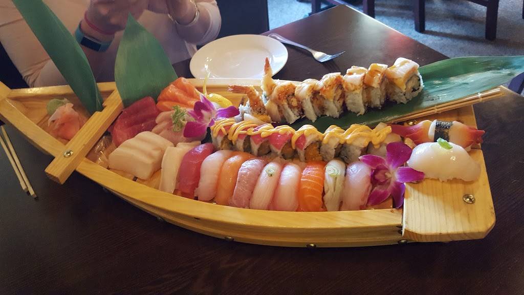 Ginza | restaurant | 565 Greenfield Rd, Lancaster, PA 17601, USA | 7177353888 OR +1 717-735-3888