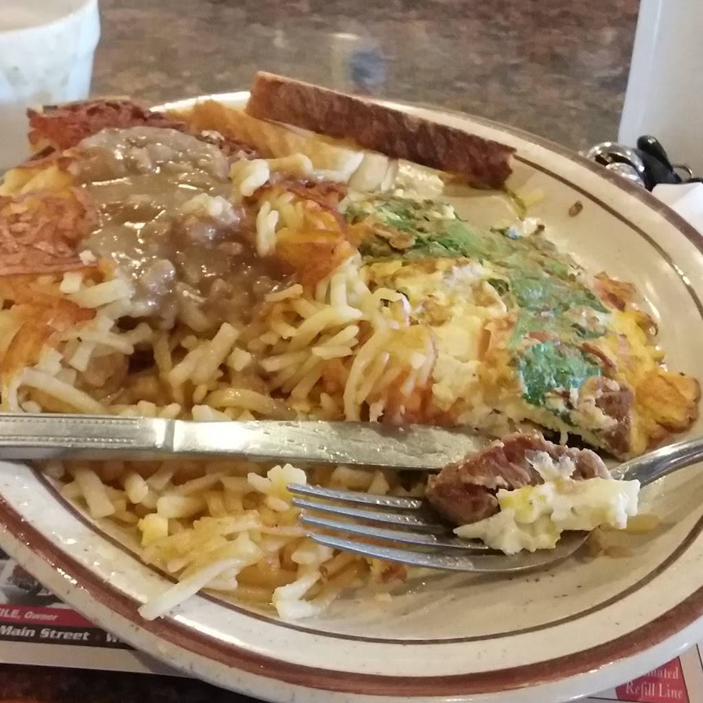 Marys Diner | restaurant | 437 Watertown Ave, Waterbury, CT 06708, USA | 2037558662 OR +1 203-755-8662