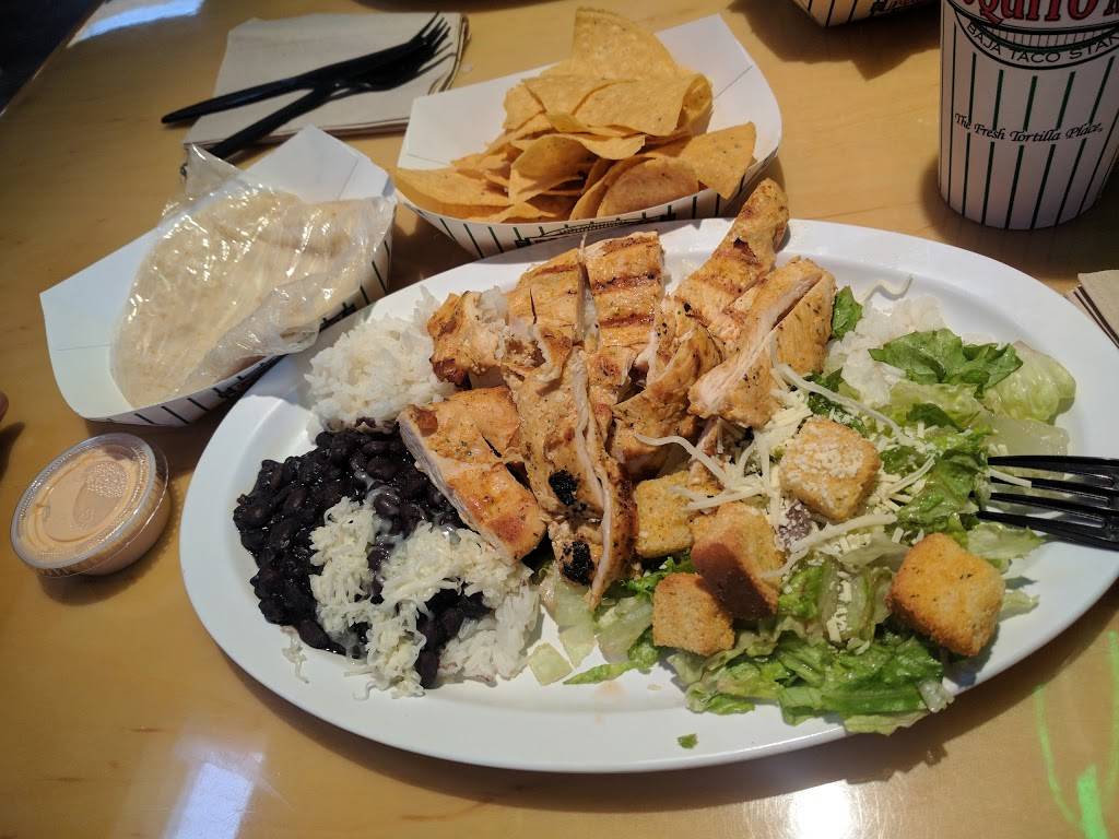 Poquito Mas | restaurant | 16545 Ventura Blvd, Encino, CA 91436, USA | 8187899400 OR +1 818-789-9400