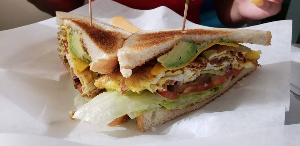 Toms #1 World Famous Chiliburgers | restaurant | 1280 Alabama St, Redlands, CA 92374, USA | 9093079742 OR +1 909-307-9742