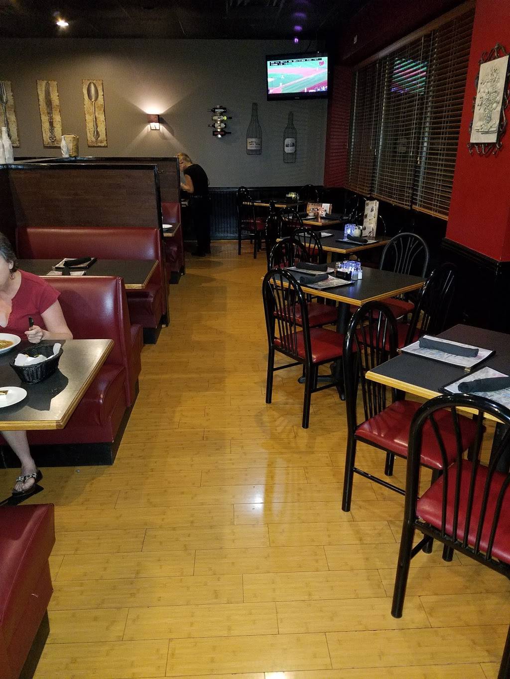 Sals Italian Restaurant & Pizzeria | restaurant | 198 Turkeysag Trail, Palmyra, VA 22963, USA | 4345897230 OR +1 434-589-7230