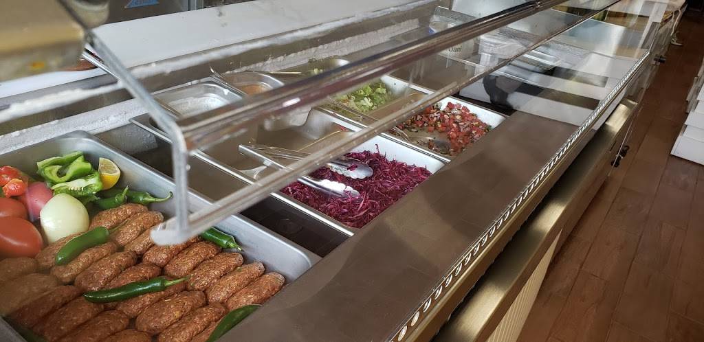 Royal Doner | restaurant | 132 N College St, Auburn, AL 36830, USA | 3342091426 OR +1 334-209-1426