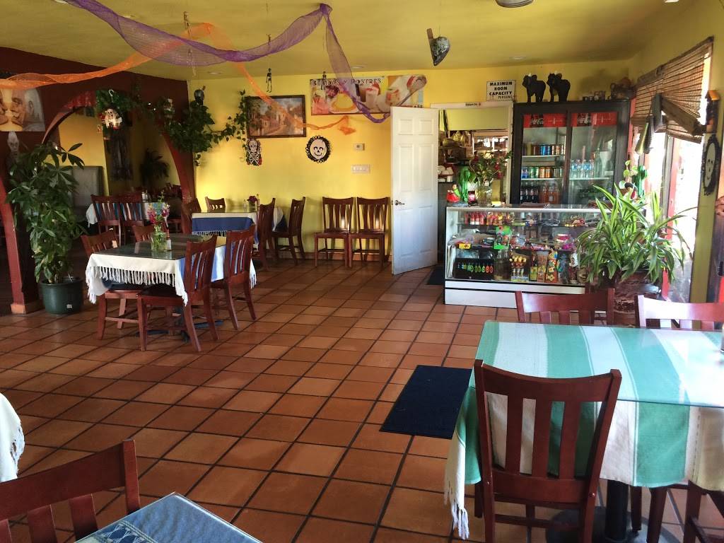 Sabores De Oaxaca | restaurant | 6136 Venice Blvd, Los Angeles, CA 90034, USA | 3105597003 OR +1 310-559-7003