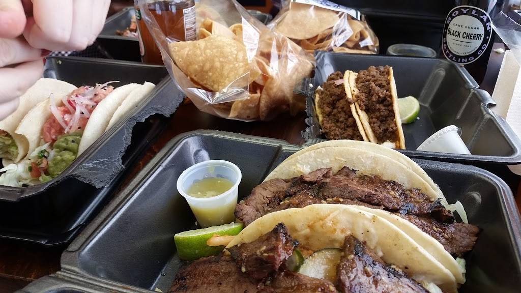 Dos Tacos | restaurant | 120 S 15th St, Philadelphia, PA 19102, USA | 2155678226 OR +1 215-567-8226