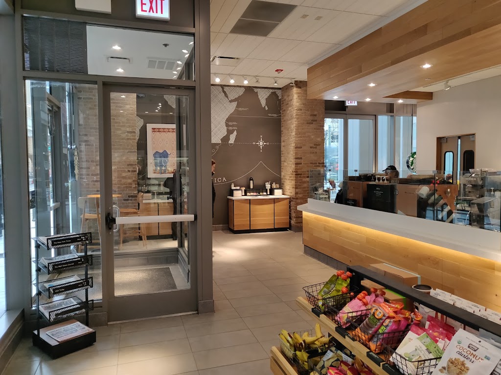 Starbucks | cafe | 200 West Madison, Chicago, IL 60606, USA | 3127266620 OR +1 312-726-6620