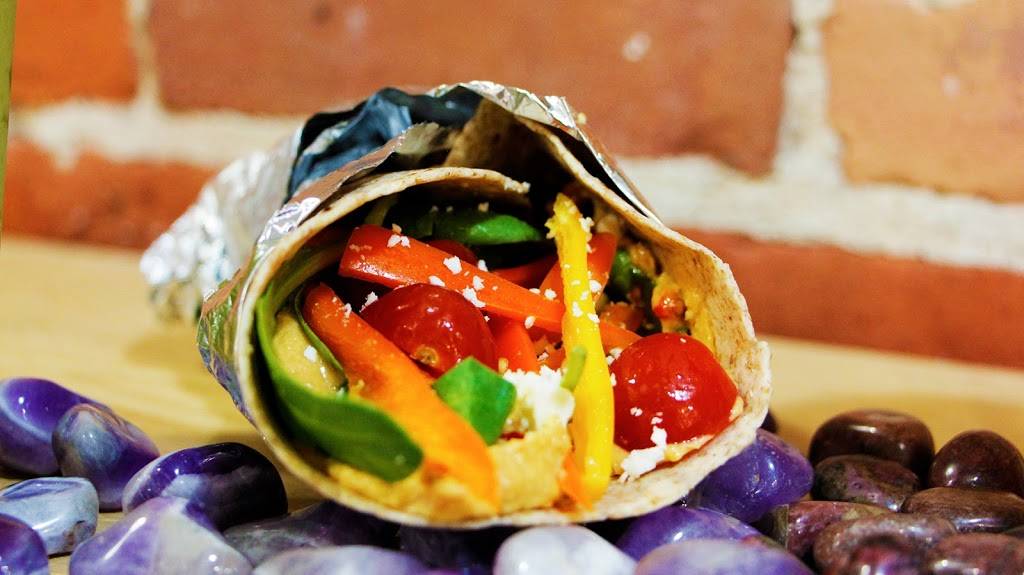 Beautiful Whirld | restaurant | 141A W Market St Exd, Warren, OH 44410, USA | 3309892016 OR +1 330-989-2016