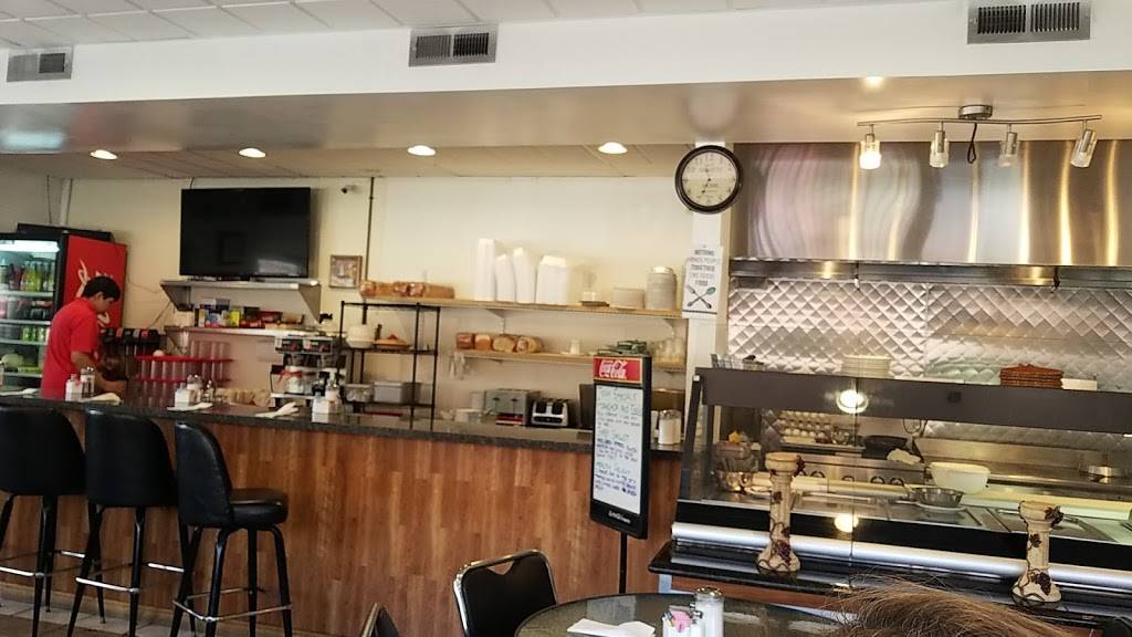 Pilich Station Grill | restaurant | 12739 Sacramento Ave, Blue Island, IL 60406, USA | 7083856788 OR +1 708-385-6788