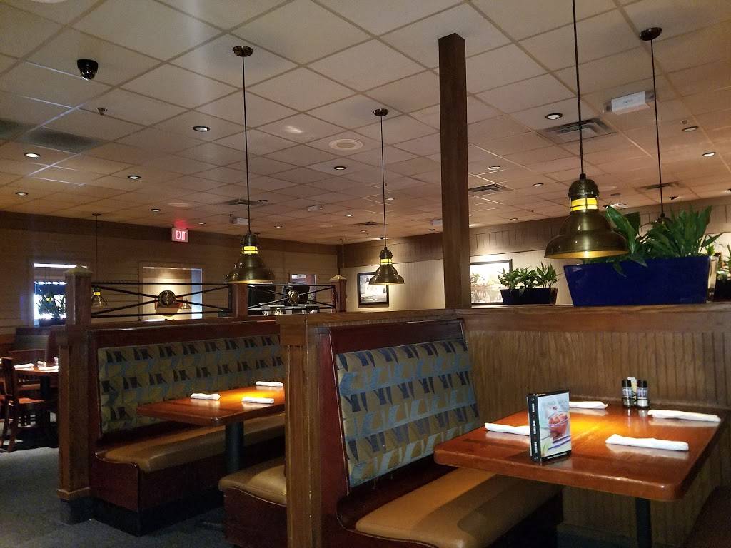 Red Lobster | restaurant | 606 West Sunrise Hwy., Valley Stream, NY 11581, USA | 5168250277 OR +1 516-825-0277