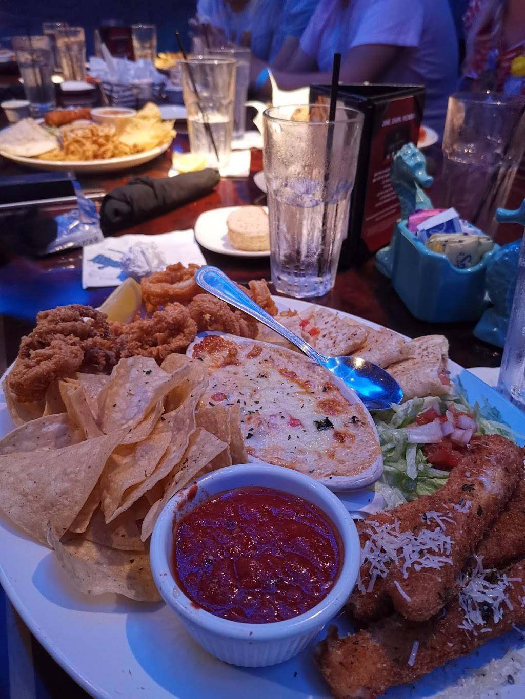 The Aquarium | restaurant | Gulf Fwy, Houston, TX 77002, USA | 2813645341 OR +1 281-364-5341