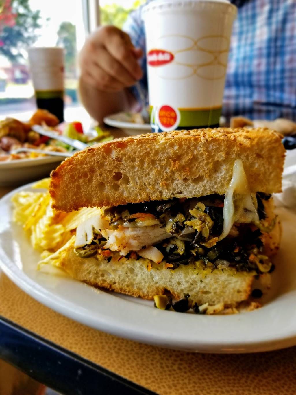 Jasons Deli | restaurant | 909 Spring Forest Rd, Raleigh, NC 27609, USA | 9198559898 OR +1 919-855-9898