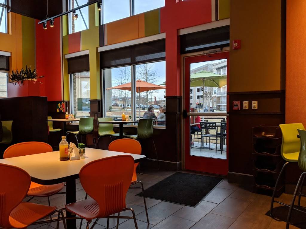 Zoës Kitchen | restaurant | 2501 Blackmon Dr Ste 610, Decatur, GA 30033, USA | 6786819244 OR +1 678-681-9244