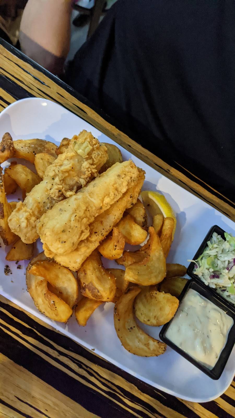 Growler USA - Portland | restaurant | 615 SW Harrison St suite b, Portland, OR 97201, USA | 5037253204 OR +1 503-725-3204