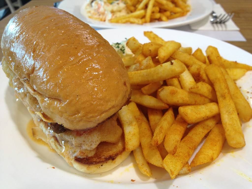 R&A Fonso Grocery bodega and Food Court | restaurant | 265 Central Ave, Albany, NY 12206, United States | 5183844721 OR +1 518-384-4721