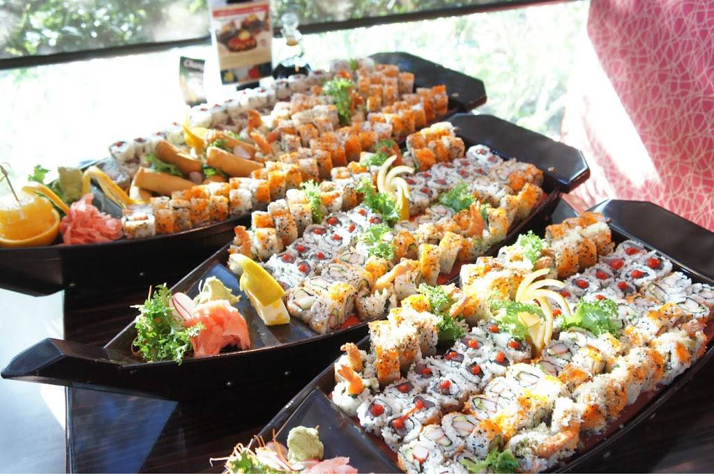 Fuji Sushi Bar & Asian Bistro | restaurant | 6355 Naples Blvd, Naples, FL 34109, USA | 2395935550 OR +1 239-593-5550
