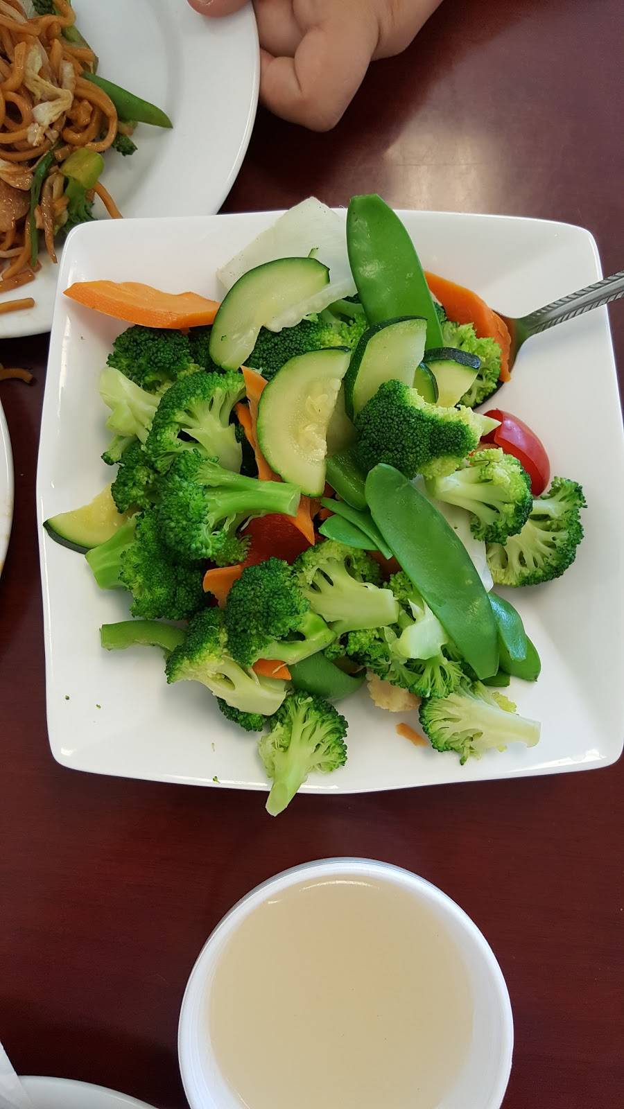 China One Restaurant | restaurant | 1140 E Clark Ave STE 170, Santa Maria, CA 93455, USA | 8059381388 OR +1 805-938-1388