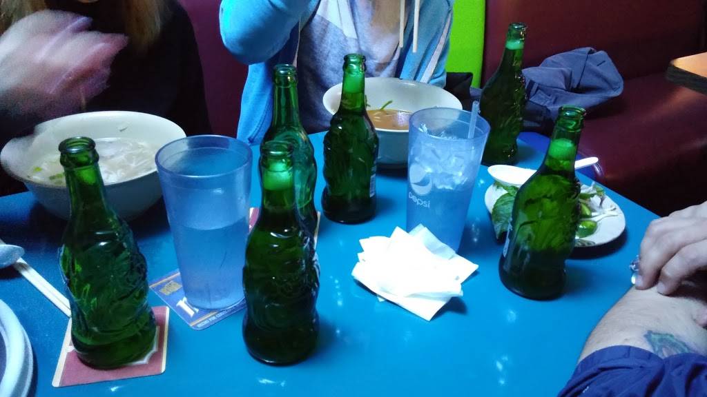 Pho Liu | restaurant | 15220 Ambaum Blvd SW, Burien, WA 98166, USA | 2062441449 OR +1 206-244-1449