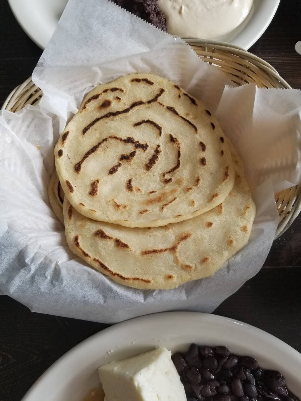 Dona Amalia | restaurant | 16060 Saticoy St, Van Nuys, CA 91406, USA | 8187823020 OR +1 818-782-3020