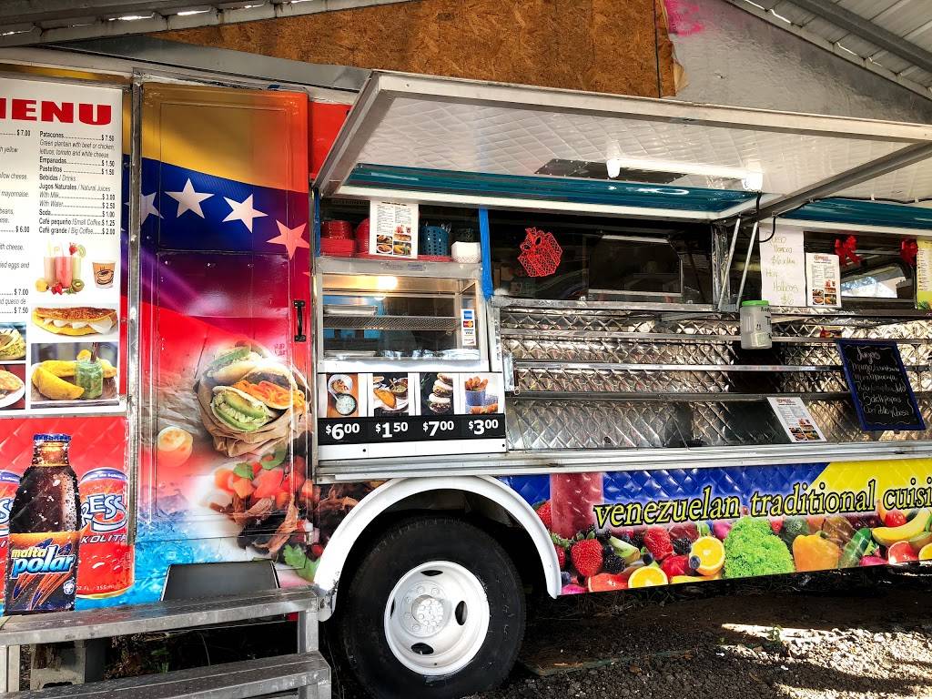 Arepa Express | restaurant | 7200 Causeway Blvd, Tampa, FL 33619, USA | 8133309436 OR +1 813-330-9436