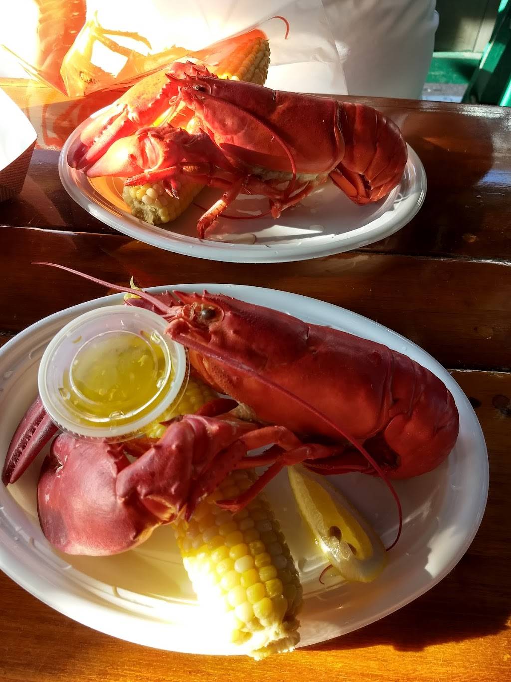 Coop De ville Restaurant | restaurant | 12 Circuit Avenue Extension, Oak Bluffs, MA 02557, USA | 5086933420 OR +1 508-693-3420