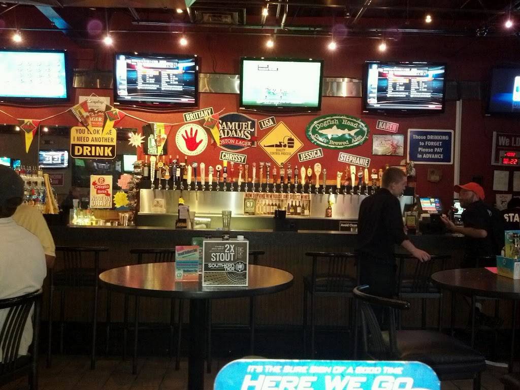 Mastros The 3 Spot | restaurant | 13855 Ridge Rd, North Royalton, OH 44133, USA | 4408771818 OR +1 440-877-1818