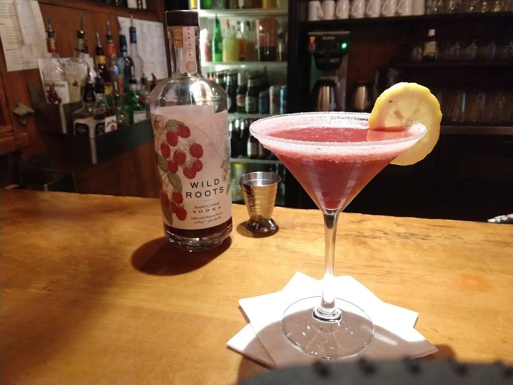 Tollgate Inn Restaurant & Saloon | restaurant | 38100 US-26, Sandy, OR 97055, USA | 5036688456 OR +1 503-668-8456