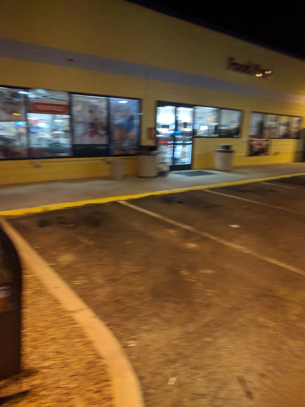 Shell | restaurant | 1051 W Beta St, Green Valley, AZ 85614, USA | 5206487059 OR +1 520-648-7059