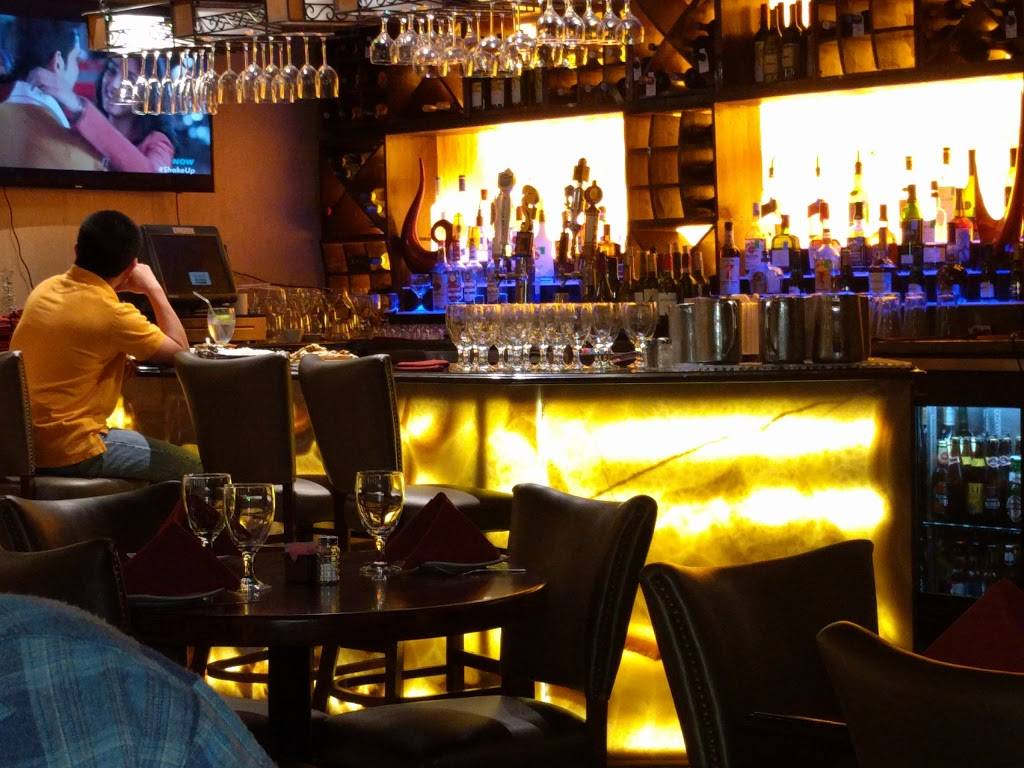 Taaza Bistro Greensboro | restaurant | 1216 Bridford Pkwy M, Greensboro, NC 27407, USA | 3362857878 OR +1 336-285-7878