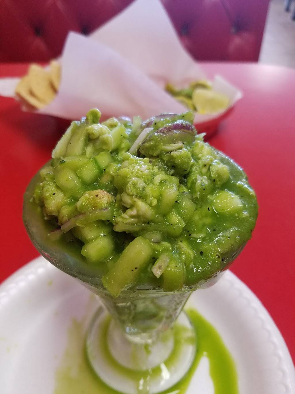 Jesses Camarones Restaurant | restaurant | 1479 W Adams Blvd, Los Angeles, CA 90007, USA | 3237356399 OR +1 323-735-6399