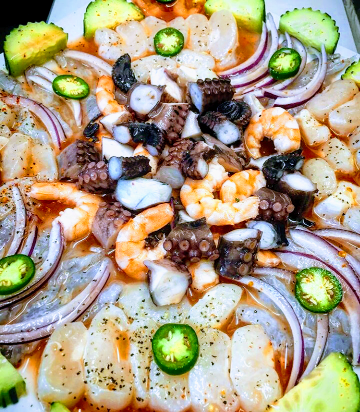 Luizon Mariscos y Sushi | restaurant | 612 Indian Hill Blvd, Pomona, CA 91767, USA | 9093984702 OR +1 909-398-4702