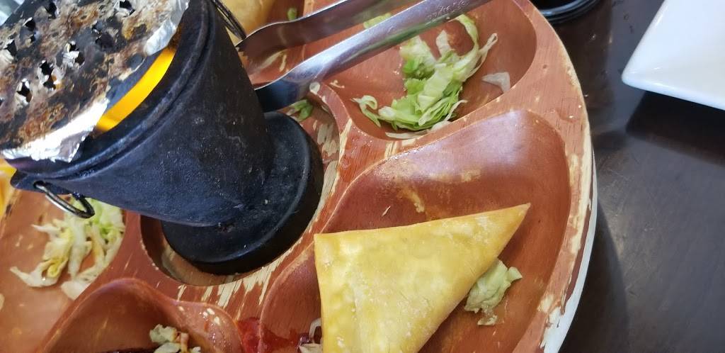 Asian Garden | restaurant | 5451 Merchants View Sq, Haymarket, VA 20169, USA | 5712486608 OR +1 571-248-6608