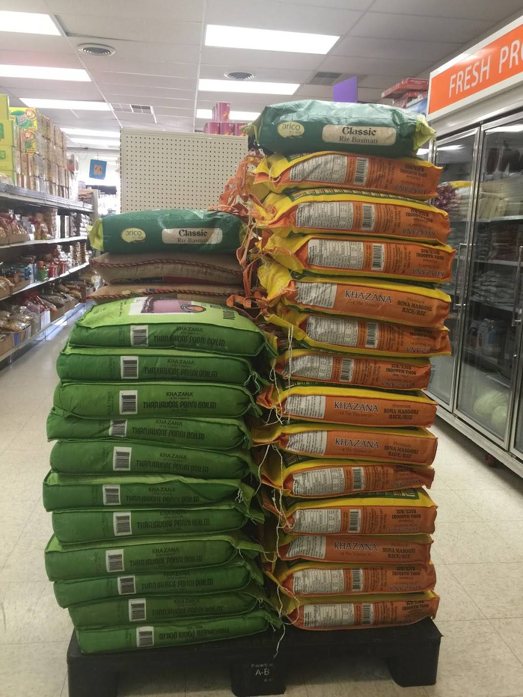 Nepali Market Cincinnati Ohio | restaurant | 3091 Galbraith Rd, Cincinnati, OH 45239, USA | 5135104730 OR +1 513-510-4730