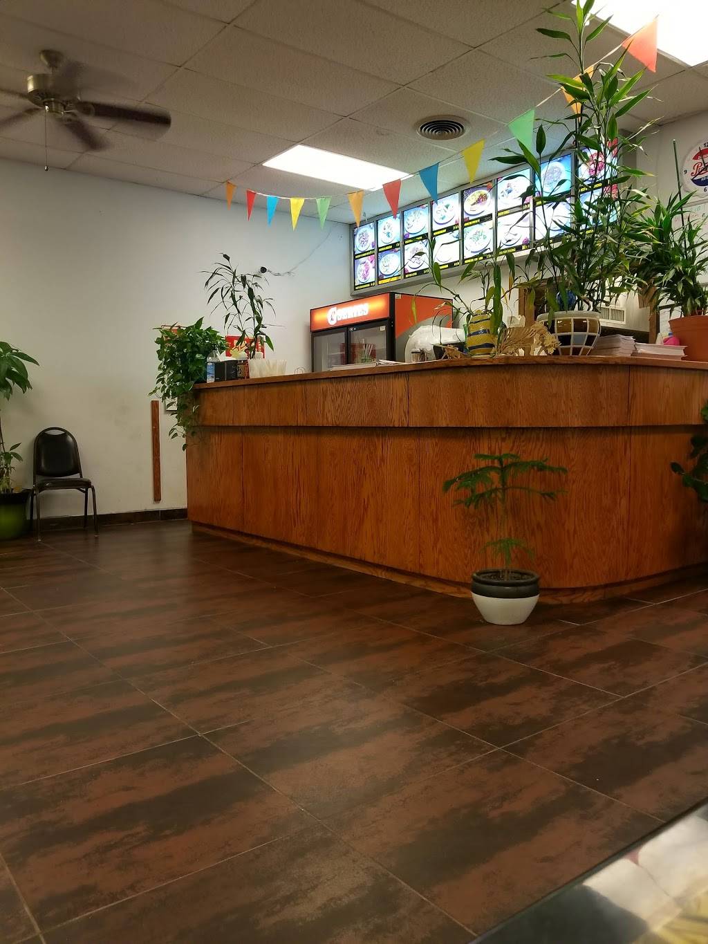 Yummy Yummy Hibatchi | restaurant | 213 W McIntyre St, Mullins, SC 29574, USA | 8434643222 OR +1 843-464-3222