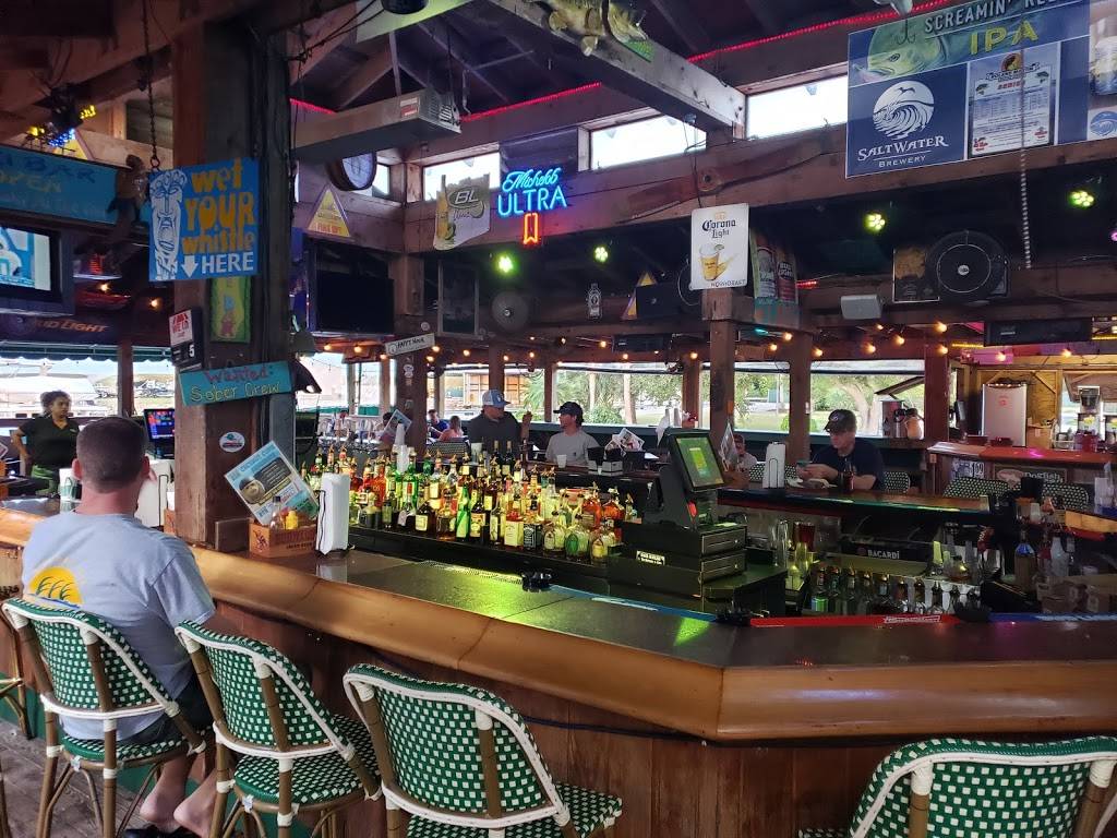 Scottys Tiky Bar | restaurant | 920 E Del Monte Ave, Clewiston, FL 33440, USA | 8639833151 OR +1 863-983-3151