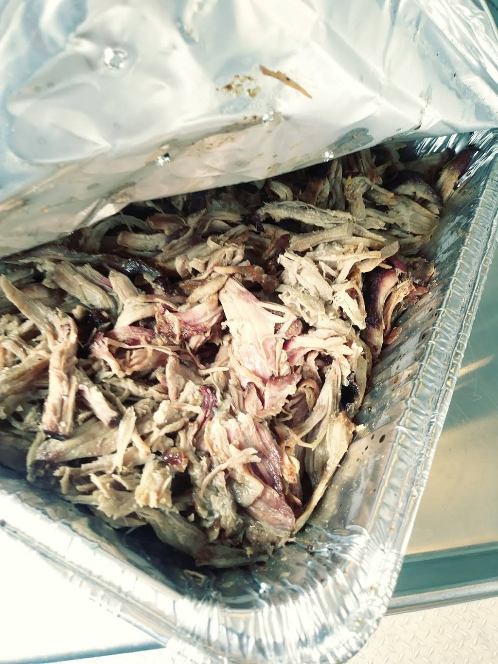 R.W.B Bar-B.Q. | restaurant | 3514 Ellwood Rd Suite 1, New Castle, PA 16101, USA | 7247302433 OR +1 724-730-2433