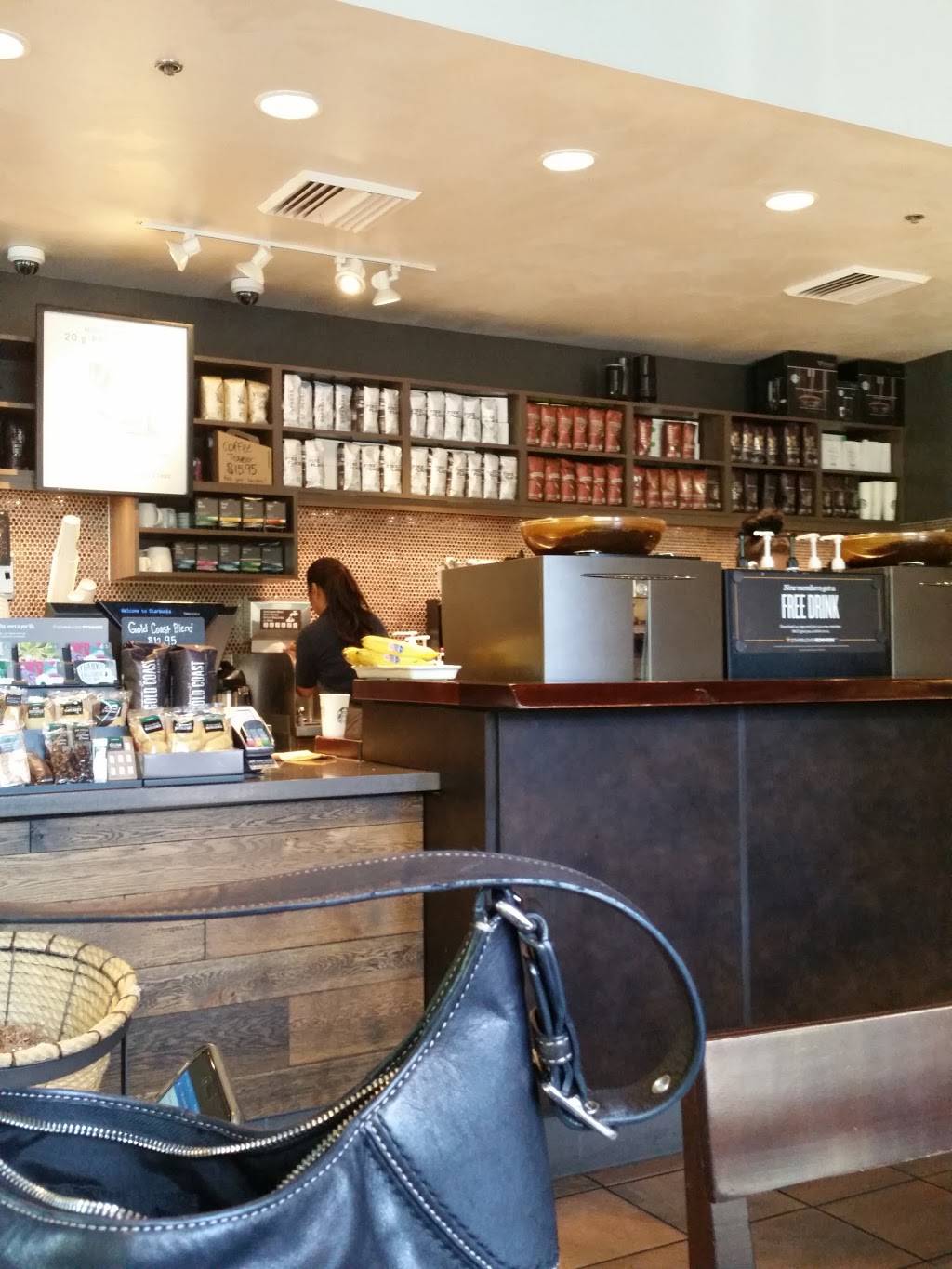 Starbucks | cafe | 470 Moraga Rd, Moraga, CA 94556, USA | 9253770523 OR +1 925-377-0523