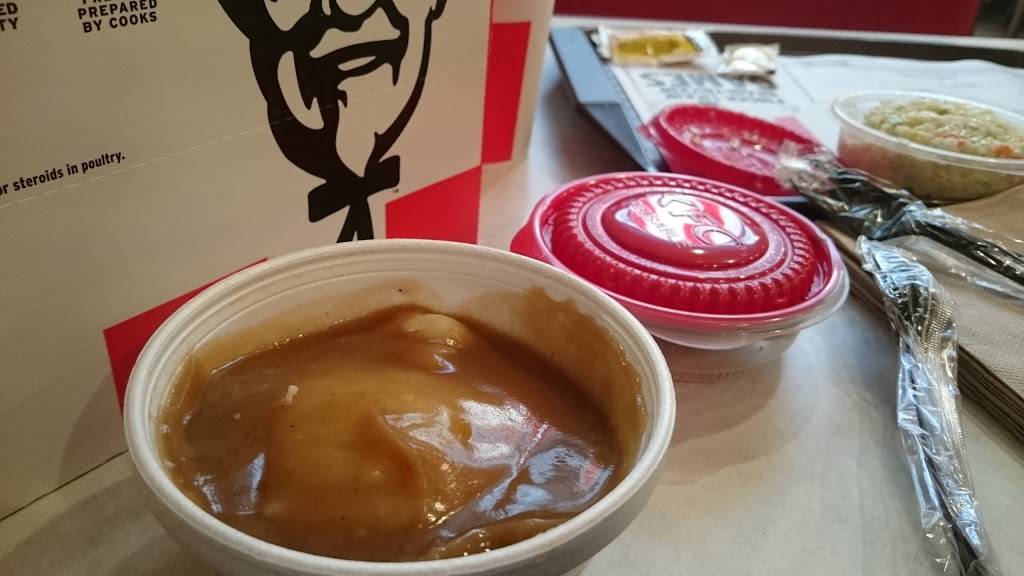 KFC | restaurant | 2300 SW 336th St, Federal Way, WA 98023, USA | 2536611126 OR +1 253-661-1126