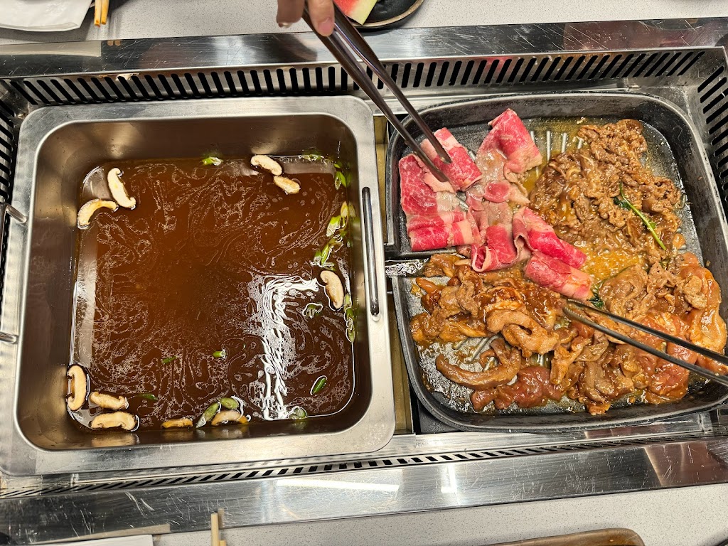 SŌKE BBQ and Hotpot | restaurant | 8586 Edinburgh Centre Dr, Brooklyn Park, MN 55443, USA | 7634258888 OR +1 763-425-8888