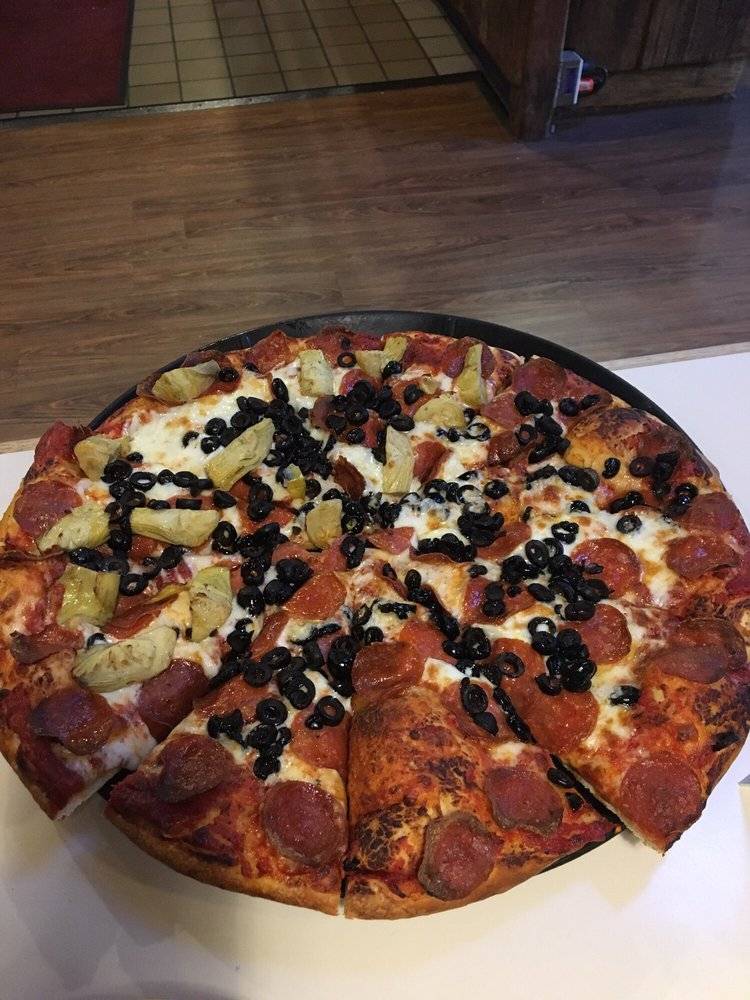 Steves Pizza - Woodland | restaurant | 714 Main St, Woodland, CA 95695, USA | 5306662100 OR +1 530-666-2100