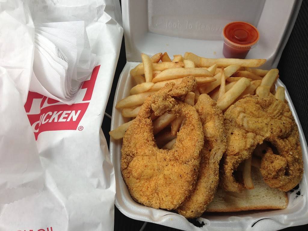 J J FISH & CHICKEN OF WAUKEGAN | restaurant | 1332 N Lewis Ave, Waukegan, IL 60085, USA | 8473601212 OR +1 847-360-1212