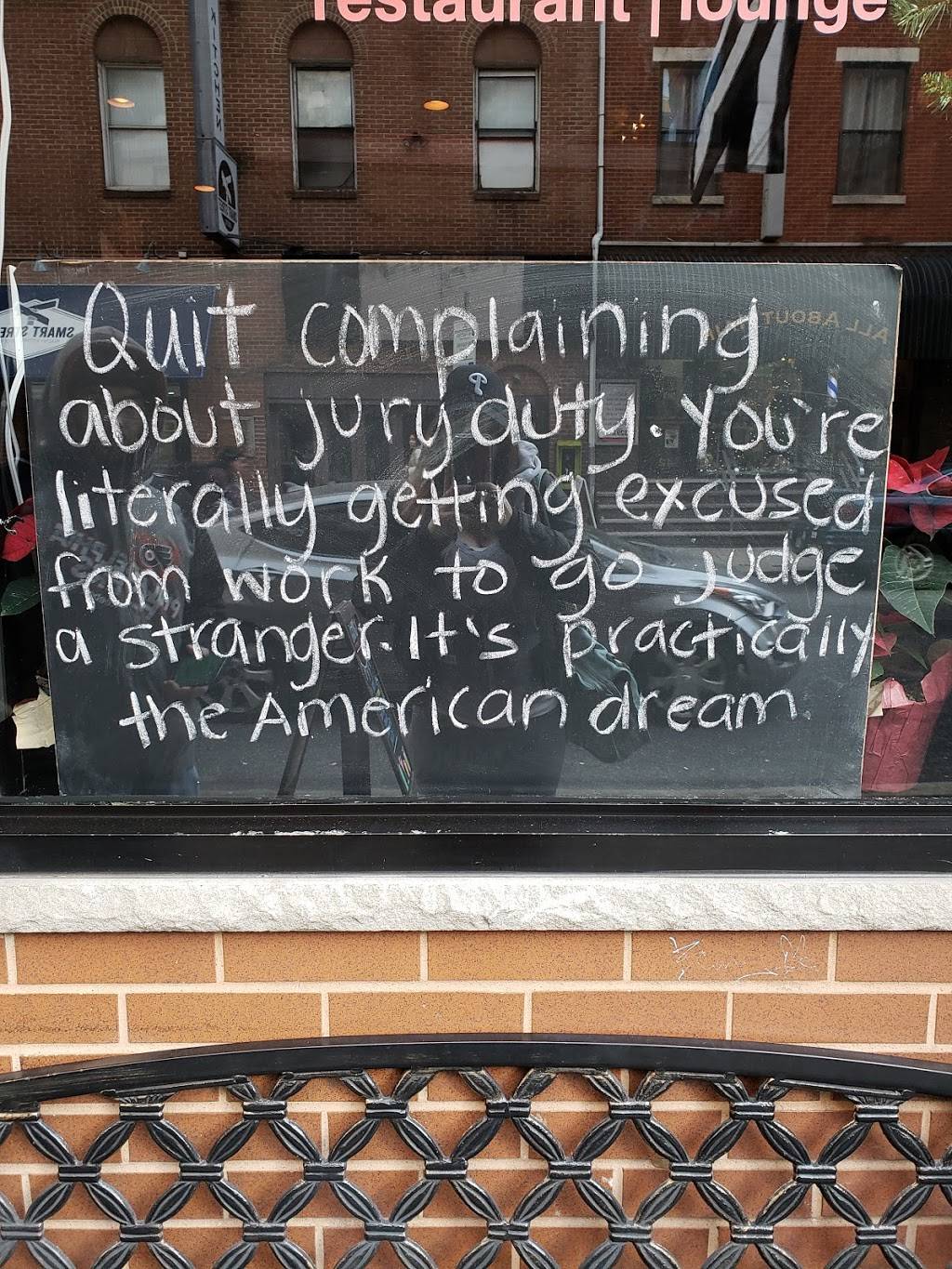 Rachaels Nosheri | restaurant | 120 S 19th St, Philadelphia, PA 19103, USA | 2155689565 OR +1 215-568-9565