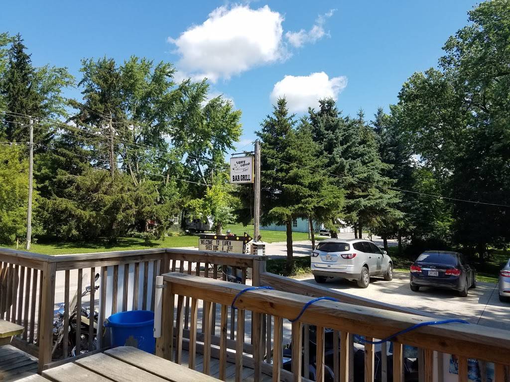 Tippy Canoe Bar & Grill LLC | restaurant | Country Road C, Casco, WI 54205, USA | 9208372727 OR +1 920-837-2727